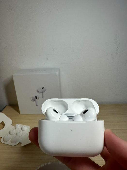 Vand casti air pods 2 pro originale