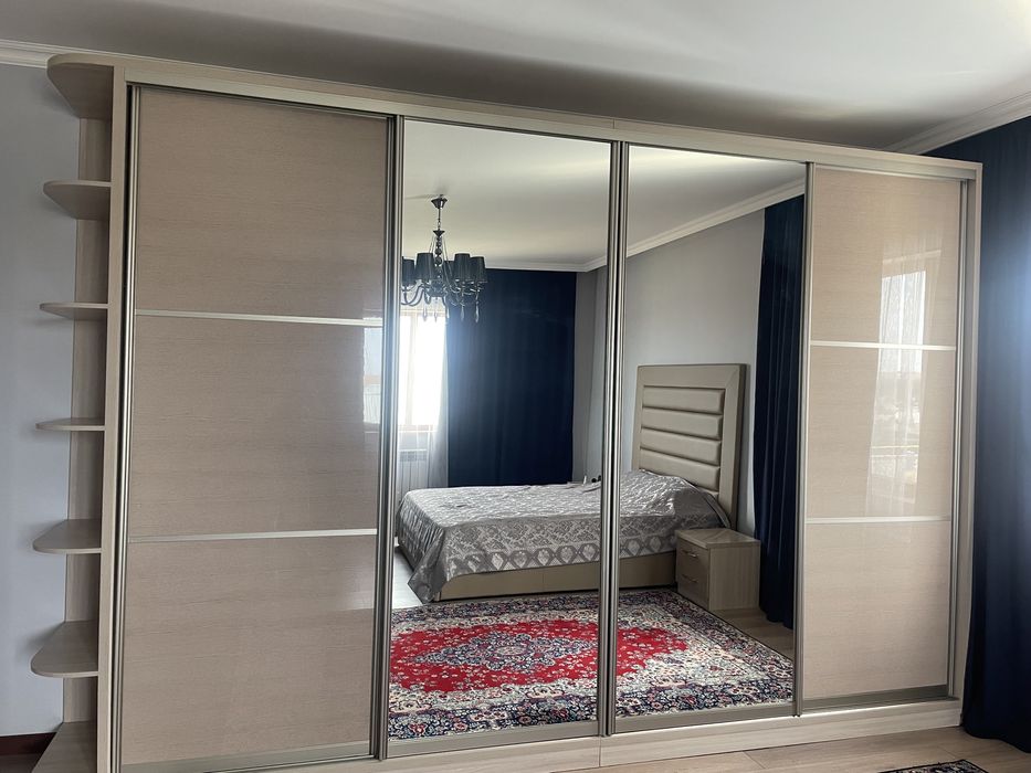 Спальный гарнитур