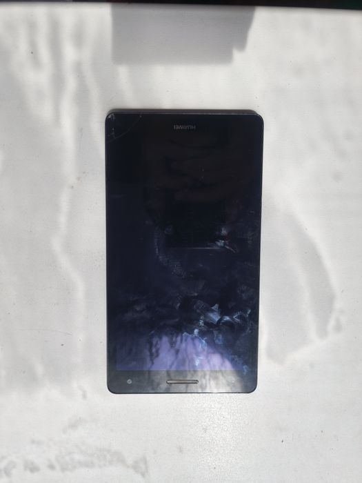 Два планшета Huawei Mediapad t3 7 16gb и prestigious