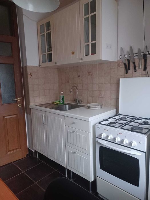 4 camere | 67 mp | 2 băi | Centrală + AC | Piața Anton | 90.000 €
