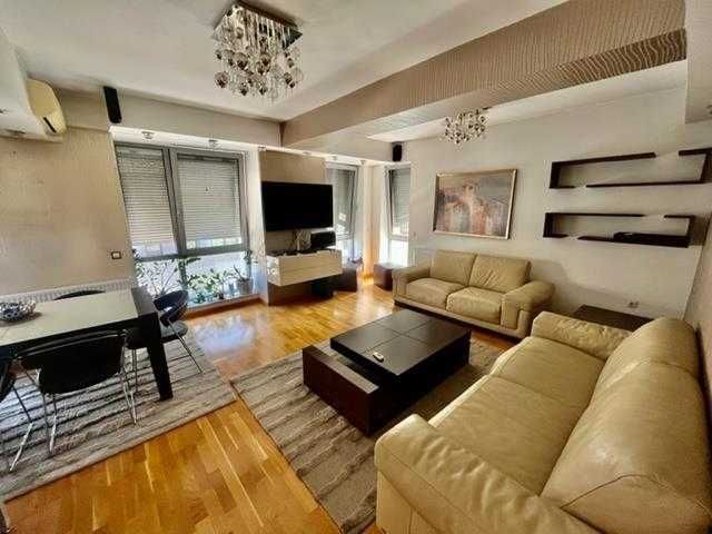 Дава се под наем Двустаен апартамент в Бургас, Зорница - 73 кв.м за 280.5 € - Снимка #1