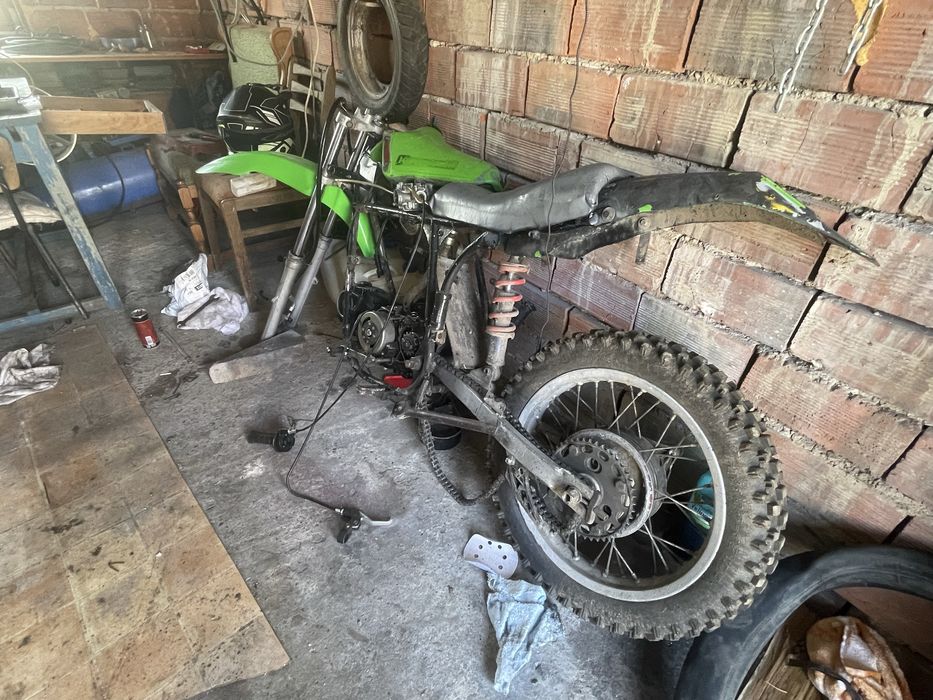 125cc кросов мотор продава се НА ЧАСТИ