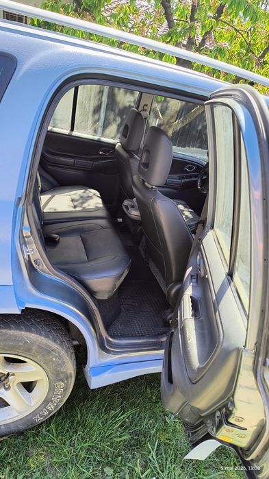 Suzuki grand vitara 2005 vând sau schimb cu ATV