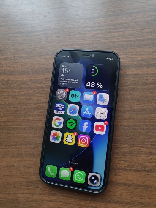 Vând  Iphone  12