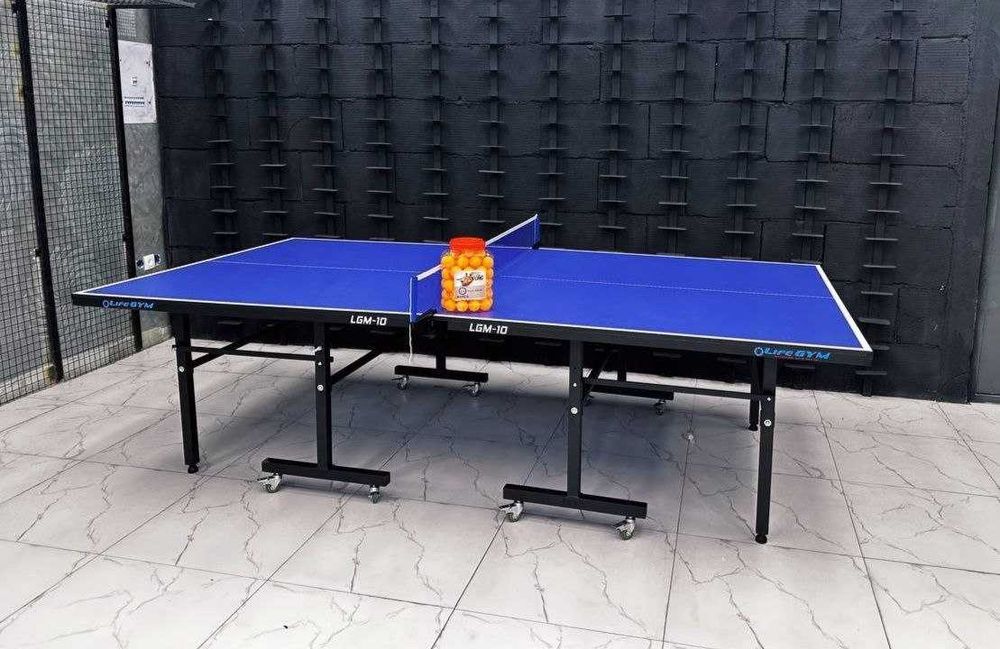 Tennis sotiladi stoli toza