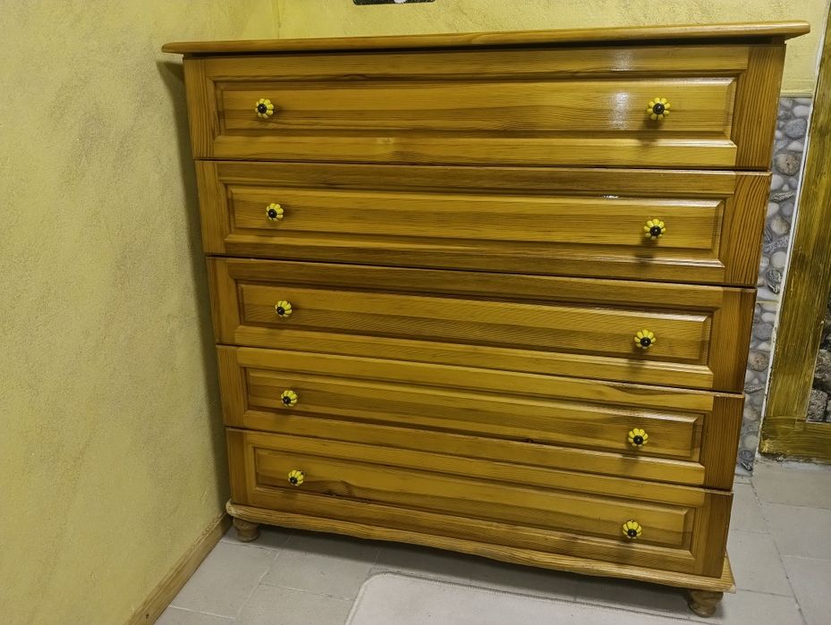 Масивен старинен чамов скрин - 225 лв