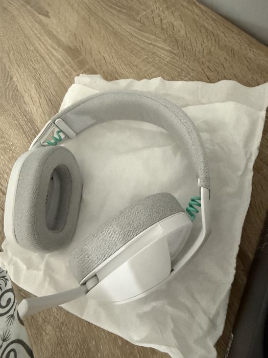 Слушалки LOGITECH G321 lightspeed