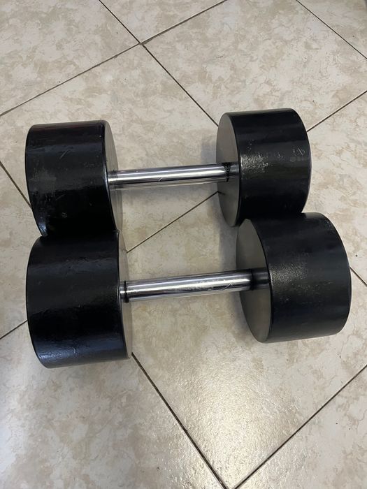 Чифт дъмбели 30 кг