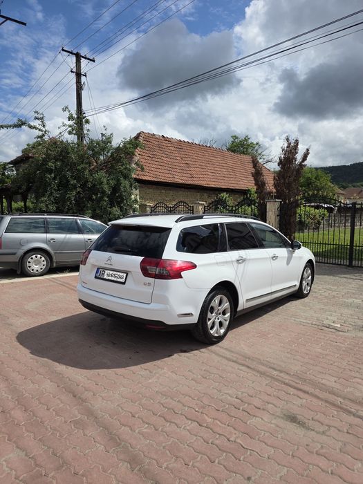 Citroen C5 2.0 Hdi 140 cp 2014 tel contact 0️⃣7️⃣7️⃣0️⃣2️⃣7️⃣6️⃣7️⃣5️⃣7️⃣