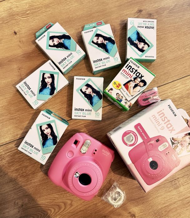 Instax mini 9 чисто нов розов