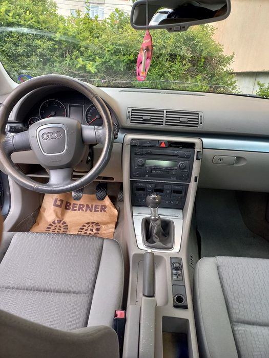 AUDI A4 2005 — imagine 5