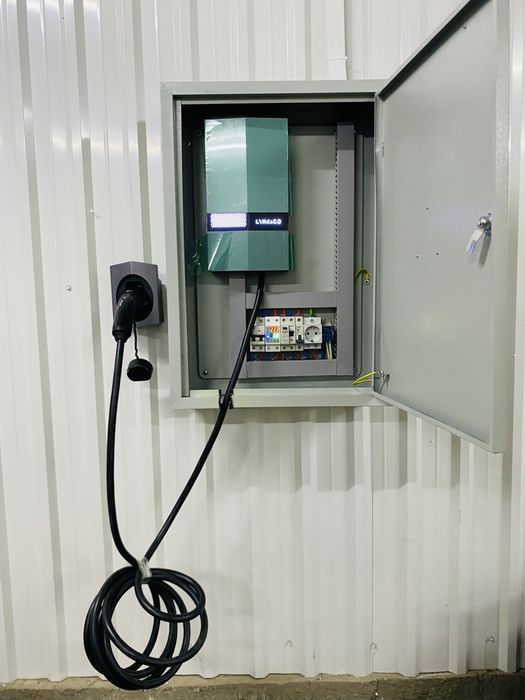 Elektromobil zaryadka ustanovka