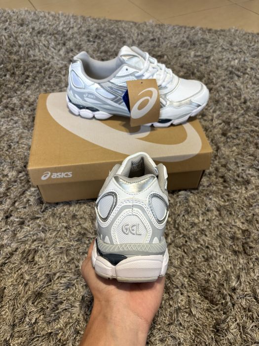 Asics Gel NYC Gri 42 / 43 .   Adidasi casual pentru sport/plimbari.