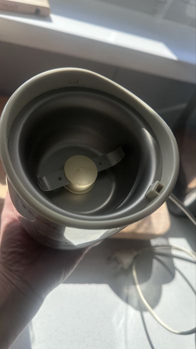 Кофемолка в хорошем состоянии