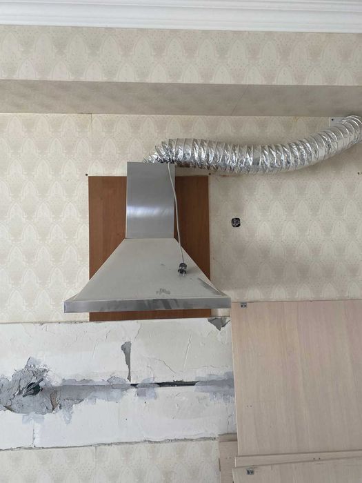 Продам вытяжка для кухни
