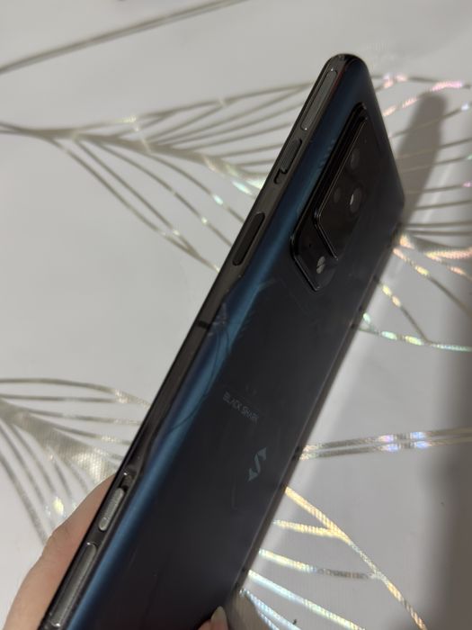 Продам телефон Blask shark 5 pro 8/128 gb