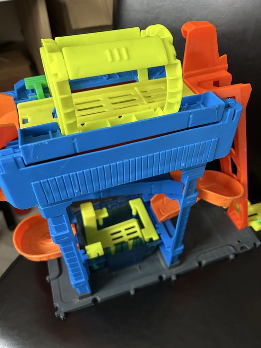 Писта Hot Wheels