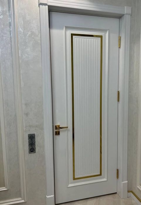 Есік орнату. Установка двери.