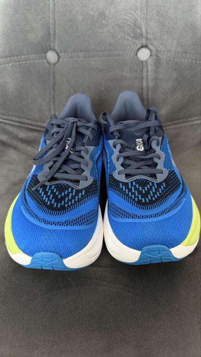 Adidasi alergare