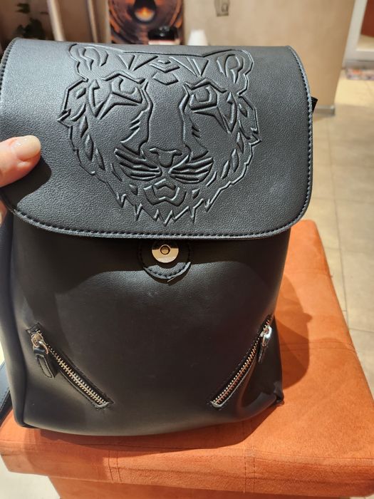 Раница  по модел Kenzo