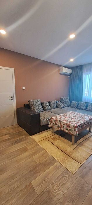 Апартамент под наем ж.к.Младост