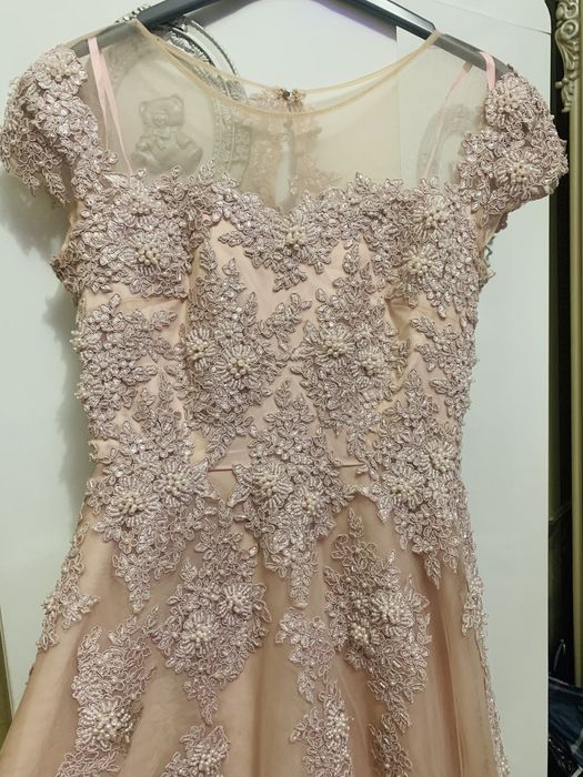 Вечернее платье на свадьбу