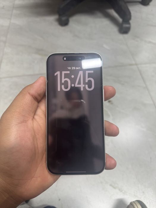 iphone 17 pro , 256gb e-sim
