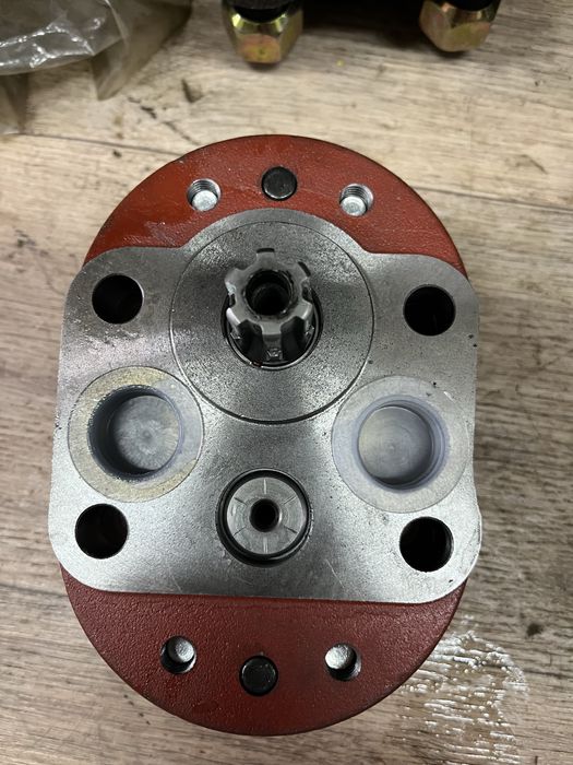 Запчасти по навеске к700