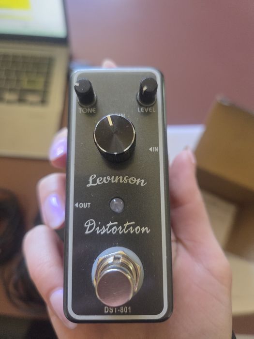 Педаль Levinson  DST-801 для электрогитары