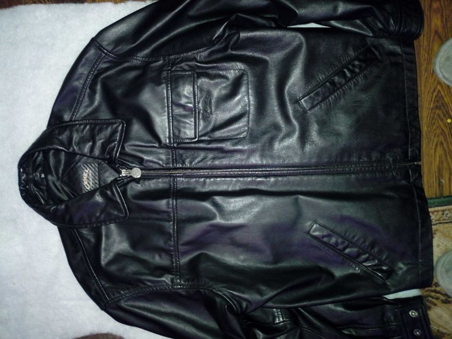 Geaca piele  naturala original  camel marime M  noua marimea 50