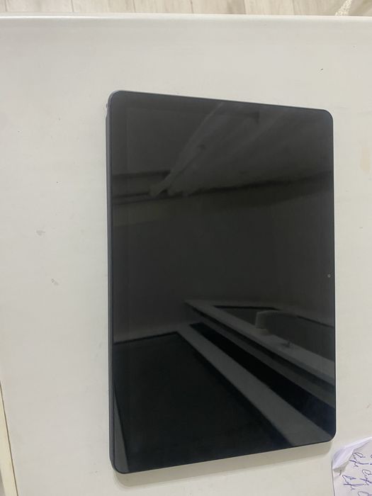 Продам ноутбук-планшет Леново Chromebook