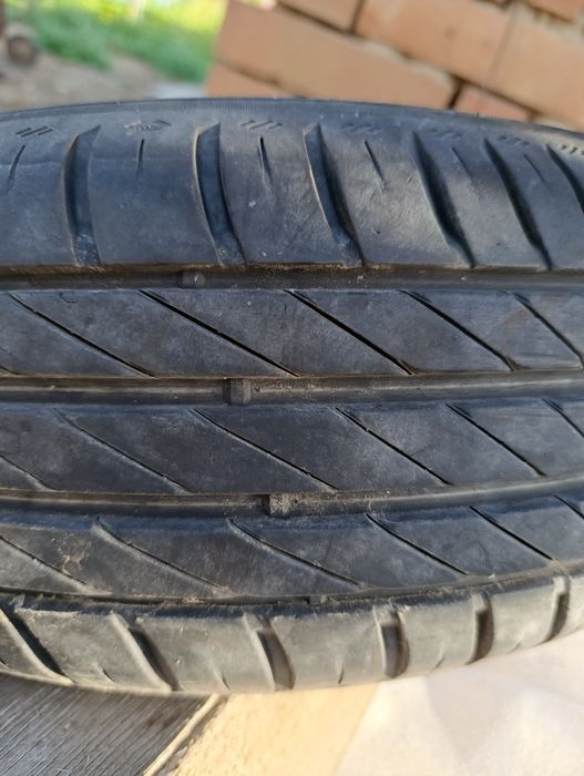 Четири броя летни гуми