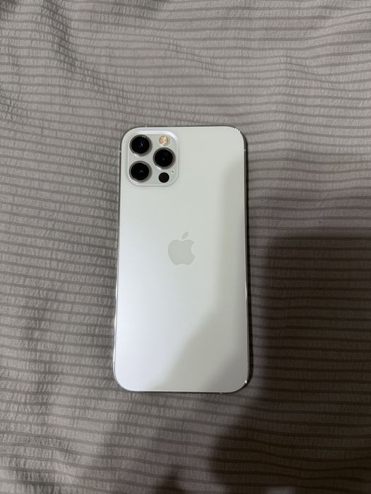 Продам iphone 12pro