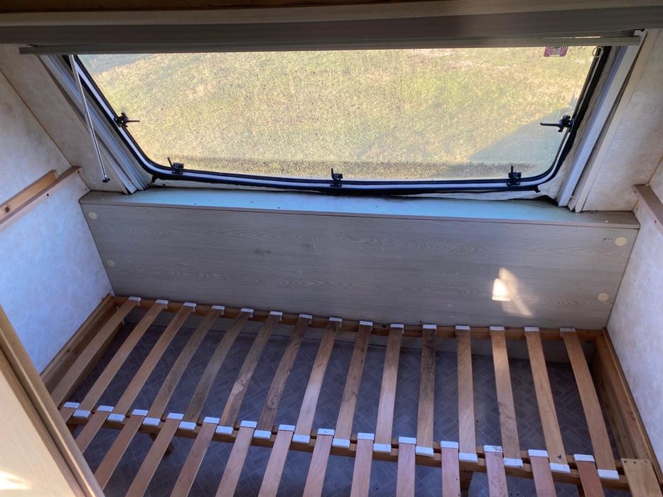 Rulota fara acte Calan • OLX.ro
