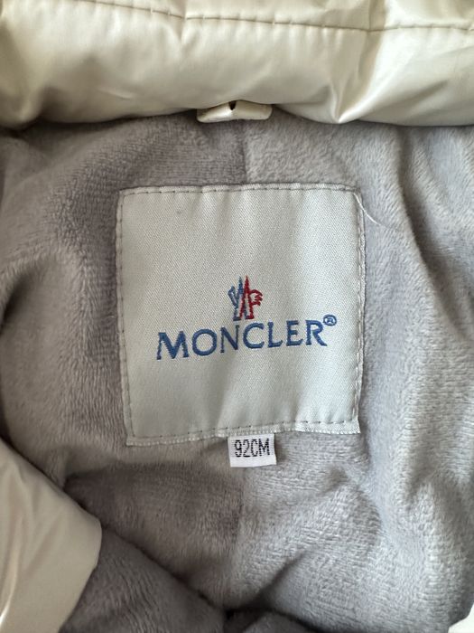 Продам зимний комбинезон 98 см