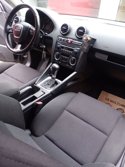 Audi A3 Automat 2.0 140 cp*Xenon*Bose*comenzi volan *pilot*