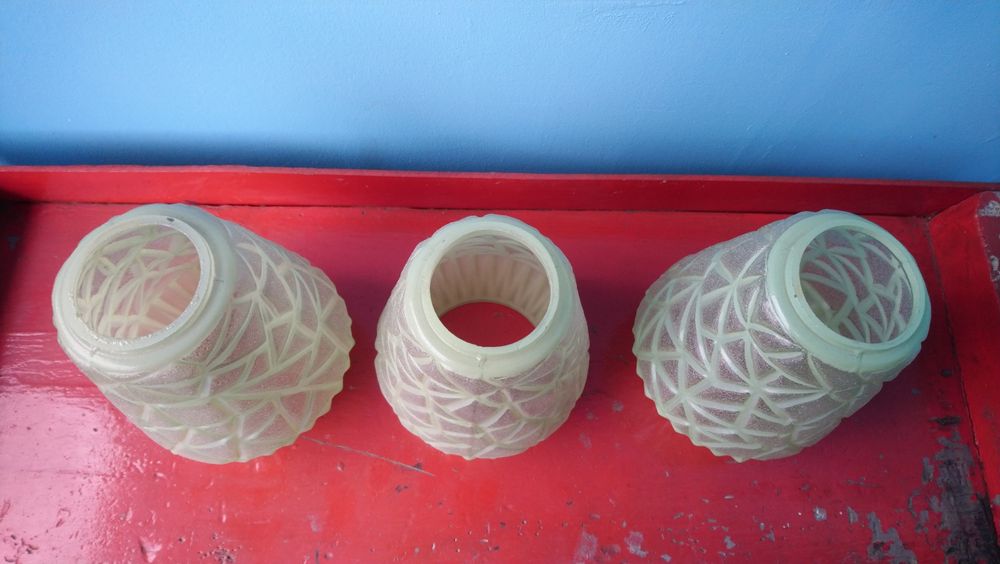 Много Красиви,Стъклени Абажури- Чашки за: Полилей,Лампион,Лампа,Пендел