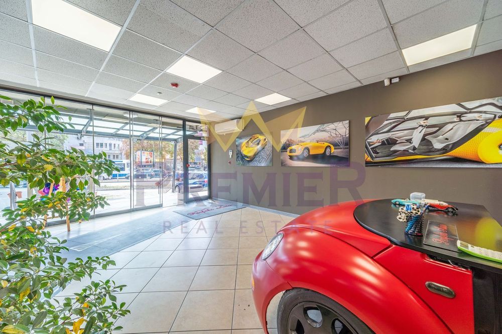 Дава се под наем Офис в Варна, Лятно кино Тракия - 200 кв.м за 2500 € - Снимка #11