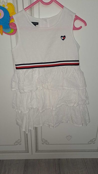 Оригинална рокля Tommy Hilfiger