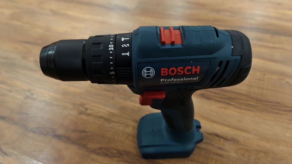 Bosch. 183 li    .