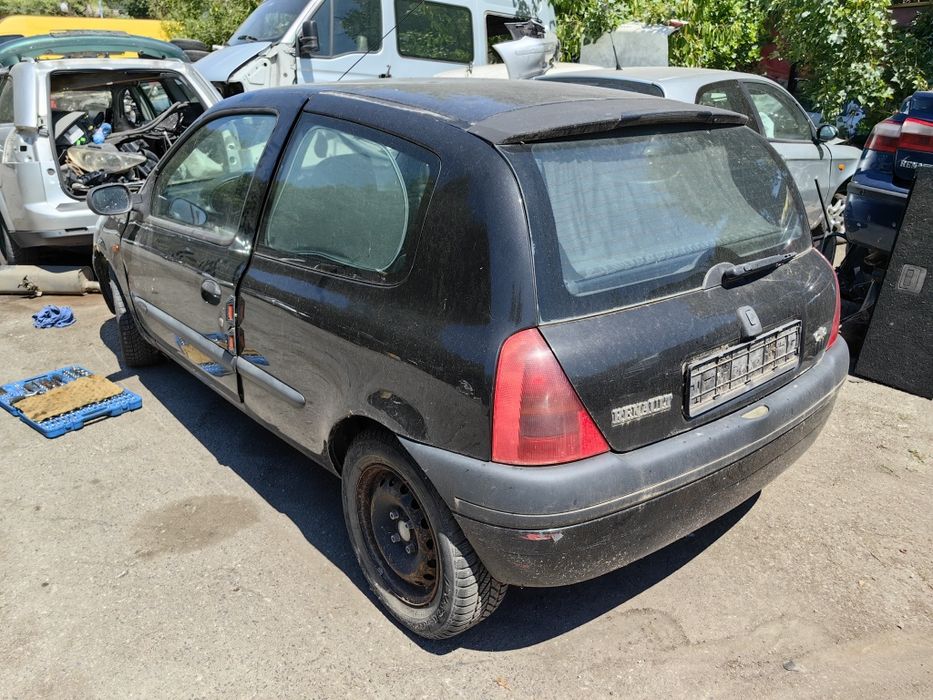 Рено клио 1.4 16 На части! Renault clio 1.4 16V