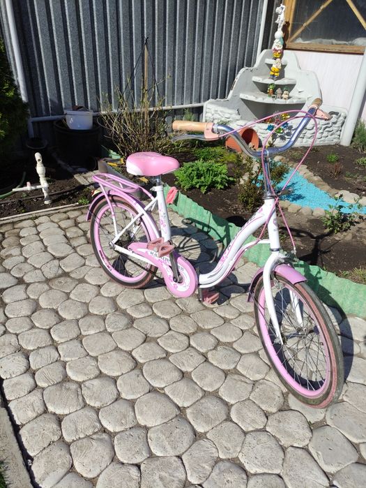 Продаю велосипед для девочки подростковый