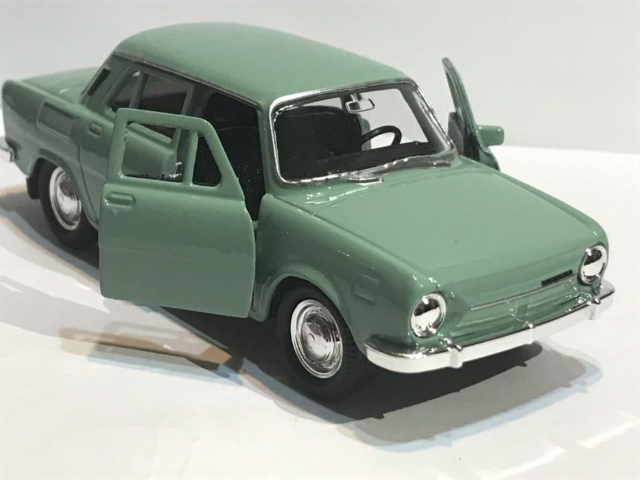 Шкодичка нова метална  в кутия