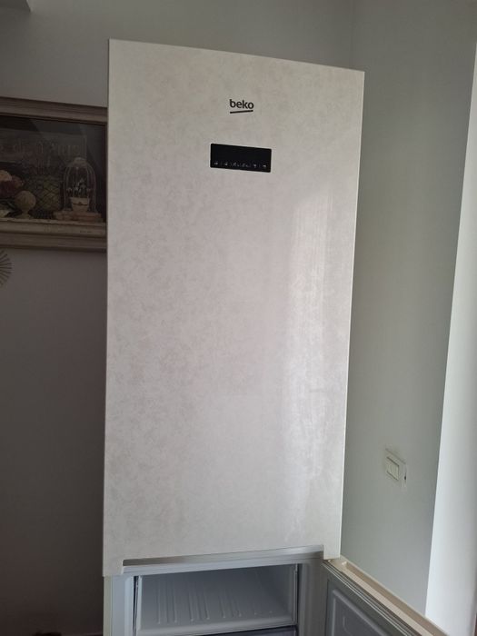 Frigider Beko Neo Frost