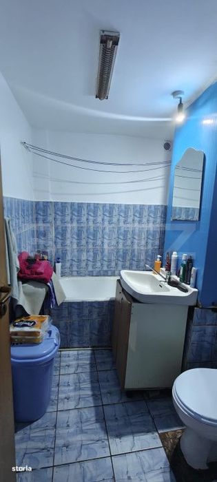 Apartament 2 camere decomandat de vanzare – Zona Imparatul Traian