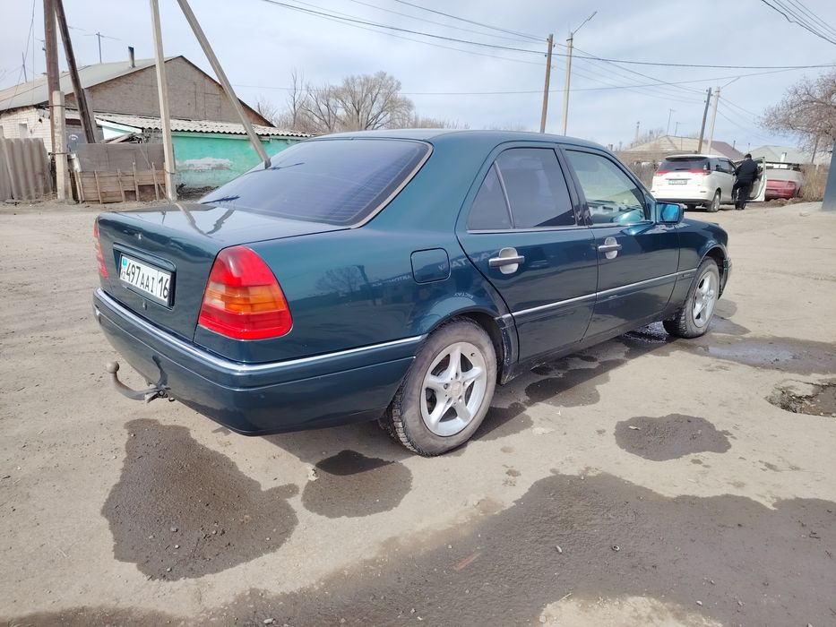 Продам мерседес с180 w202 кузове