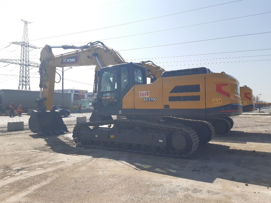 XCMG экскаватор сотувда тайёр 2.1 куб.м ковша