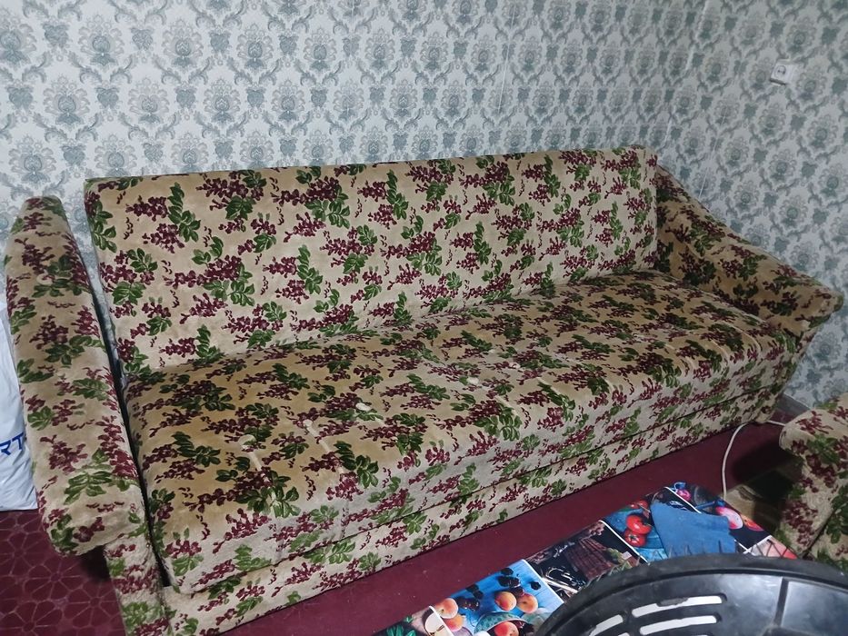 Срочно диван кресло