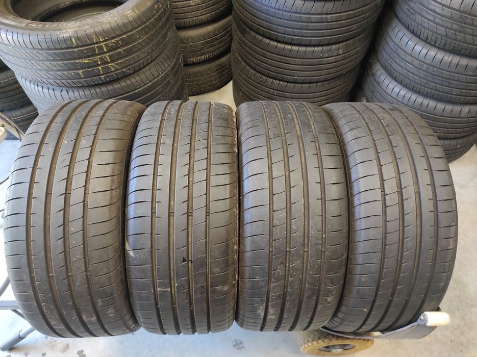 225/40/19 Гудиър