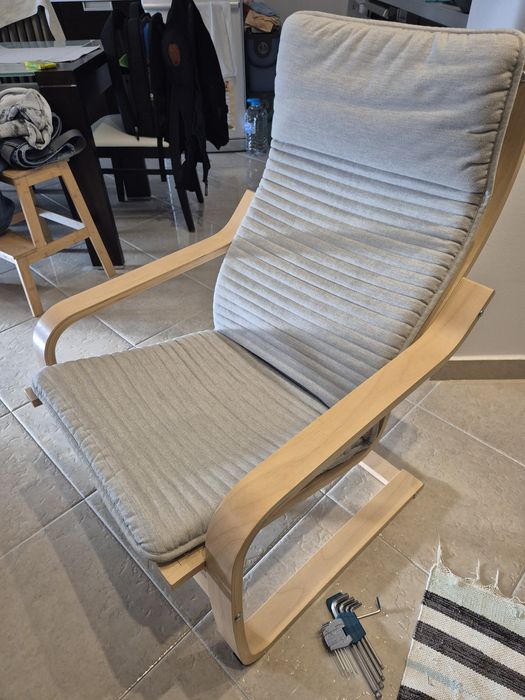 Кресло IKEA POÄNG с възглавница, отлично състояние
